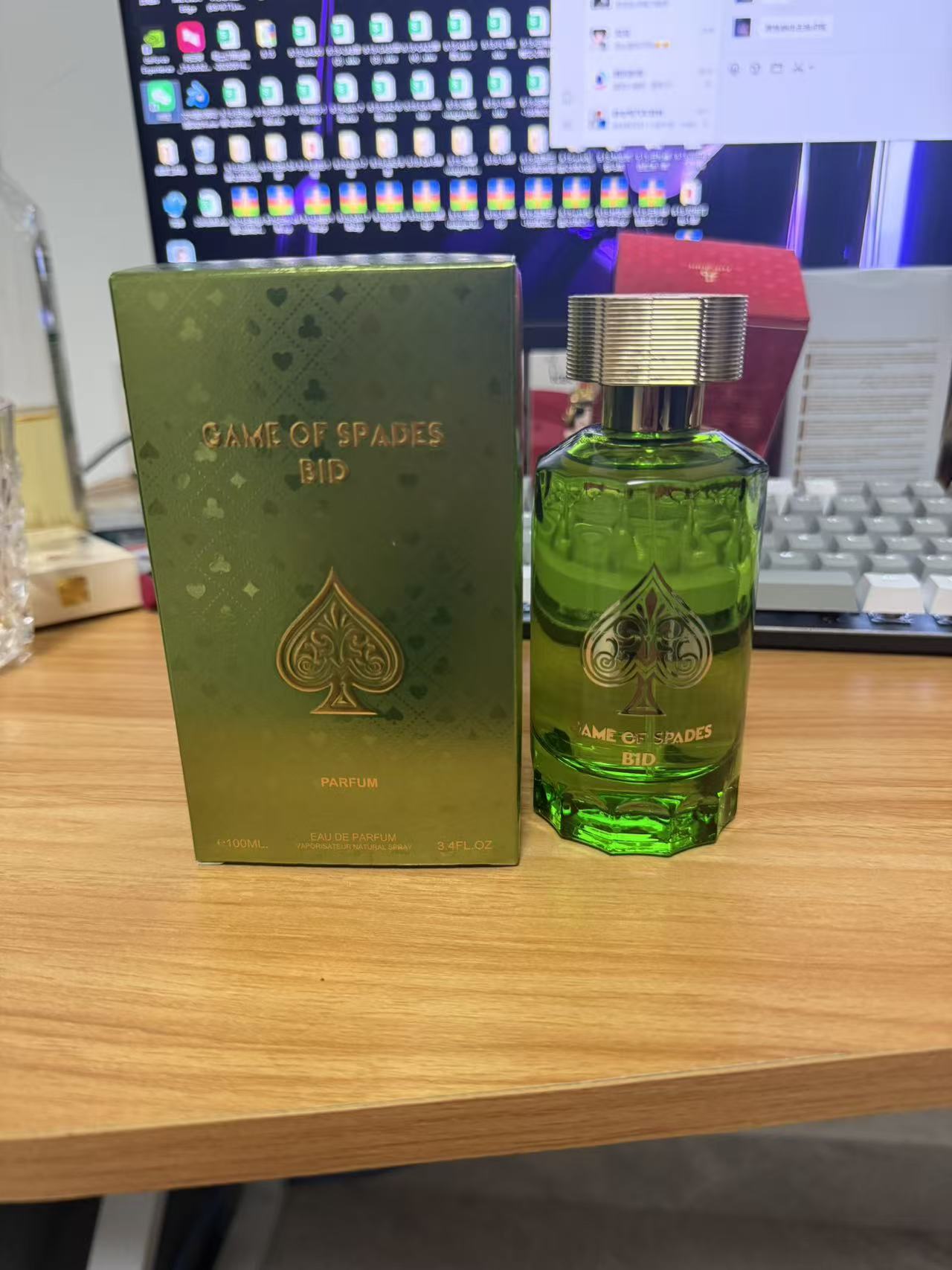 Jo Milano Paris Game of Spades - Perfume Fragrance Paris recensie en prijs